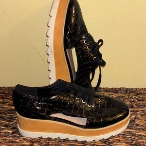 Aldo Shiny Black Croc Platform Shoes
